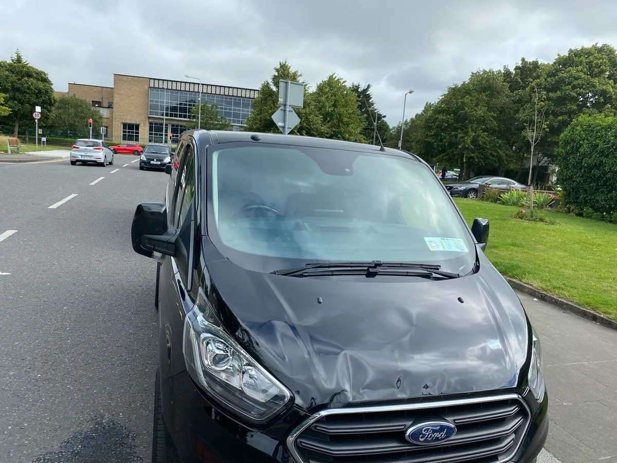 Ford transit custom 280 limited edtion auto - Image 4