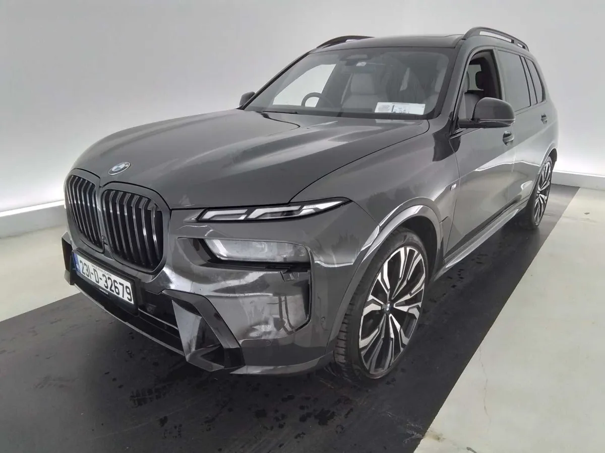 BMW X7 2023 For Auction!! - Image 1