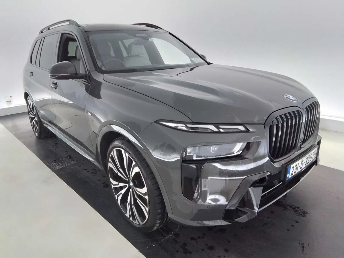 BMW X7 2023 For Auction!! - Image 2