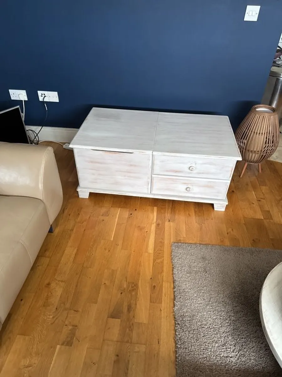coffee table/ storage unit - Image 1