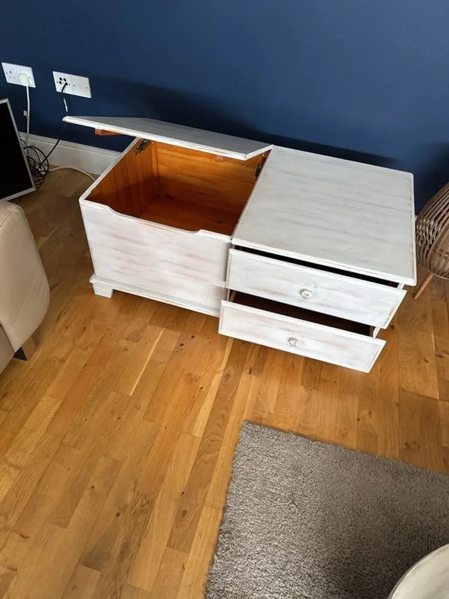 coffee table/ storage unit - Image 2