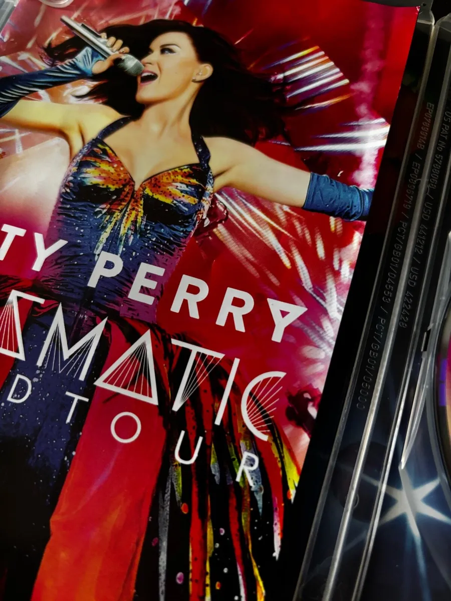 Signed Katy Perry DVD - Image 4