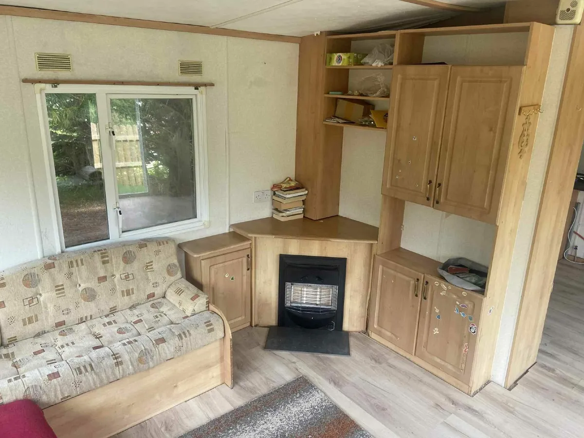 Mobile home - Image 1