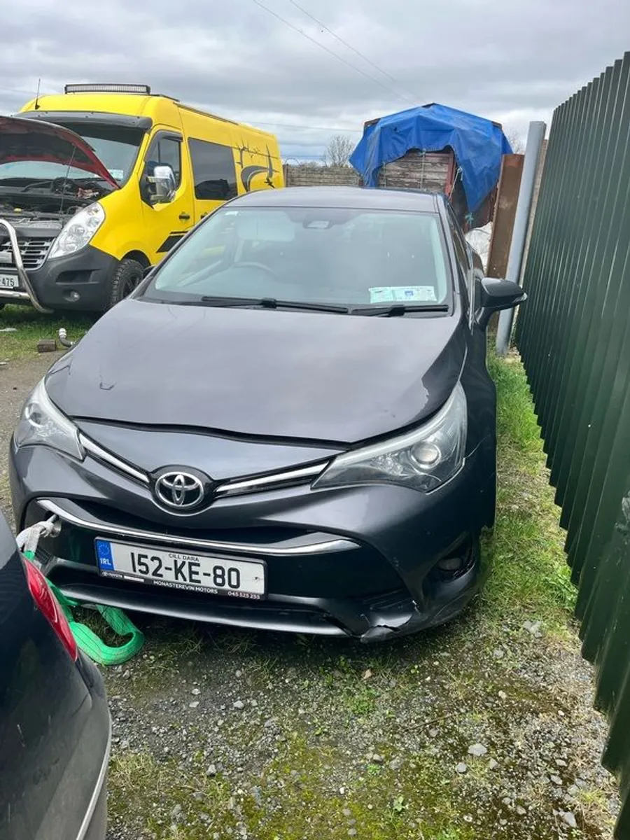 2015 Toyota Avensis - Image 3