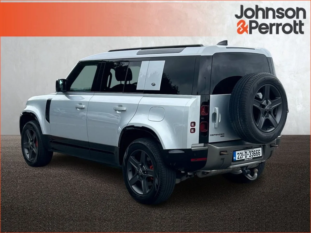 Land Rover Defender 2.0 P400e SE 110 Auto 4WD - Image 2