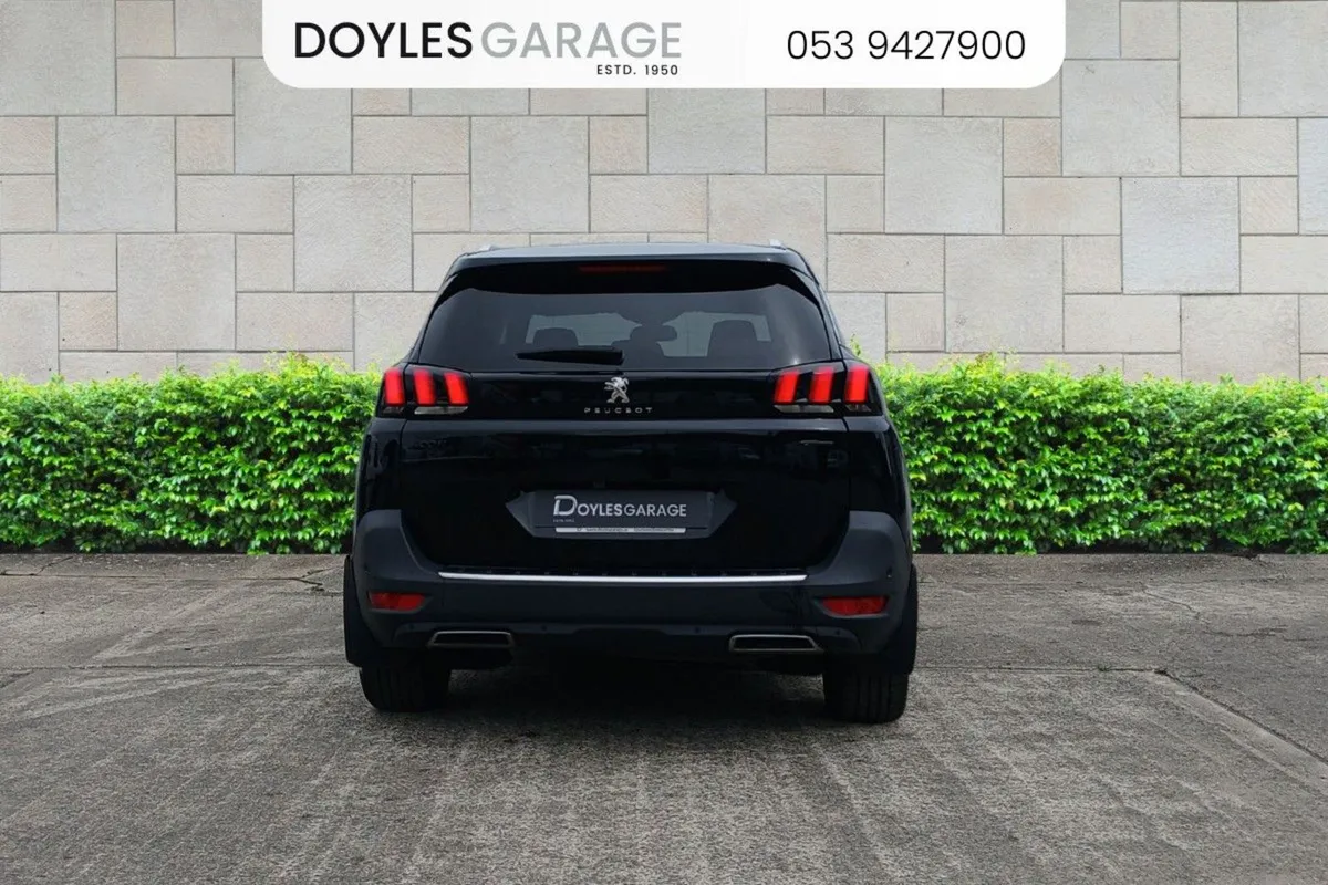 Peugeot 5008 GT Line 1.5 Blue HDi 130bhp - Image 3