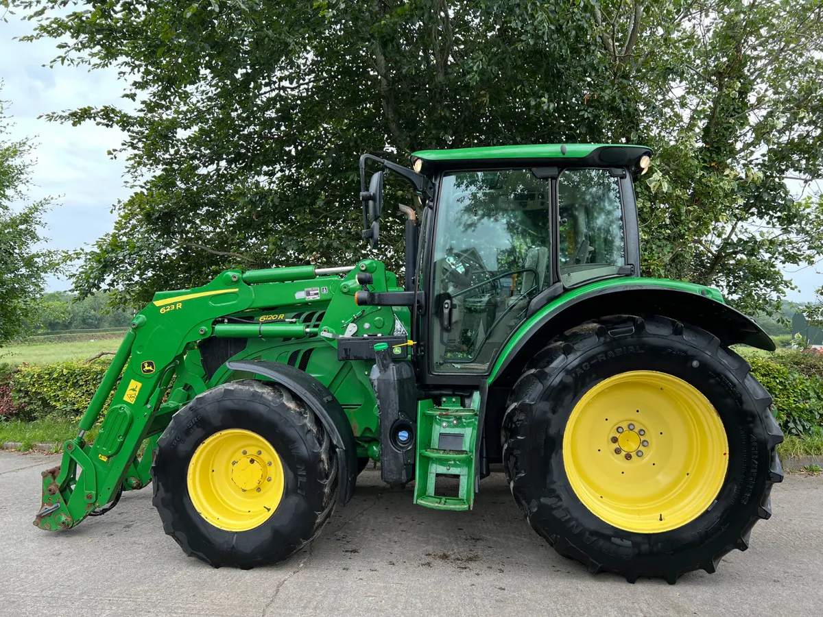 John Deere 6120R - Image 1