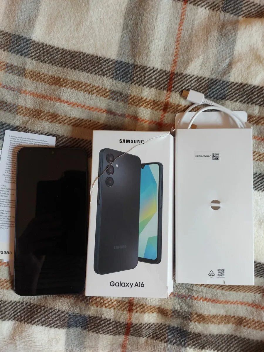 Phone - Image 4
