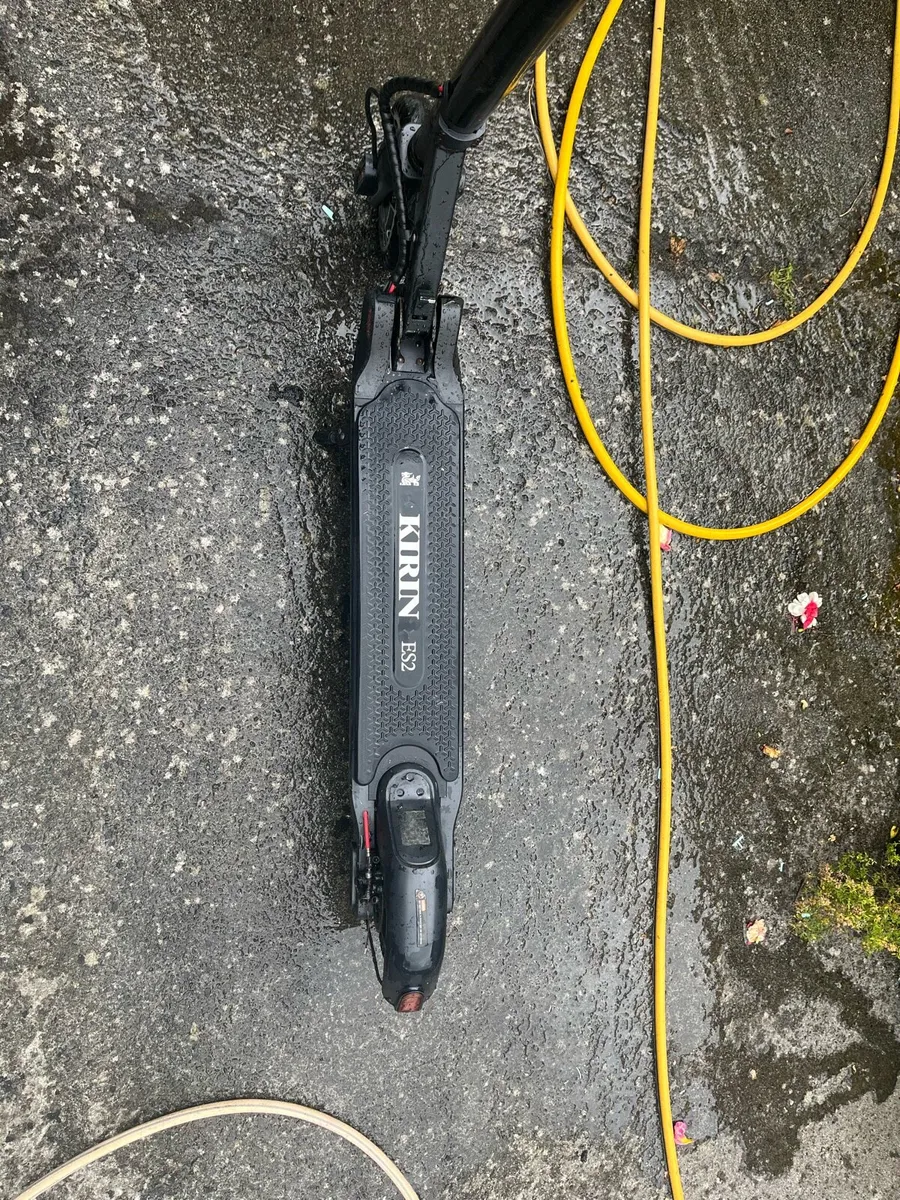 Kirin ES2 electric scooter - Image 3
