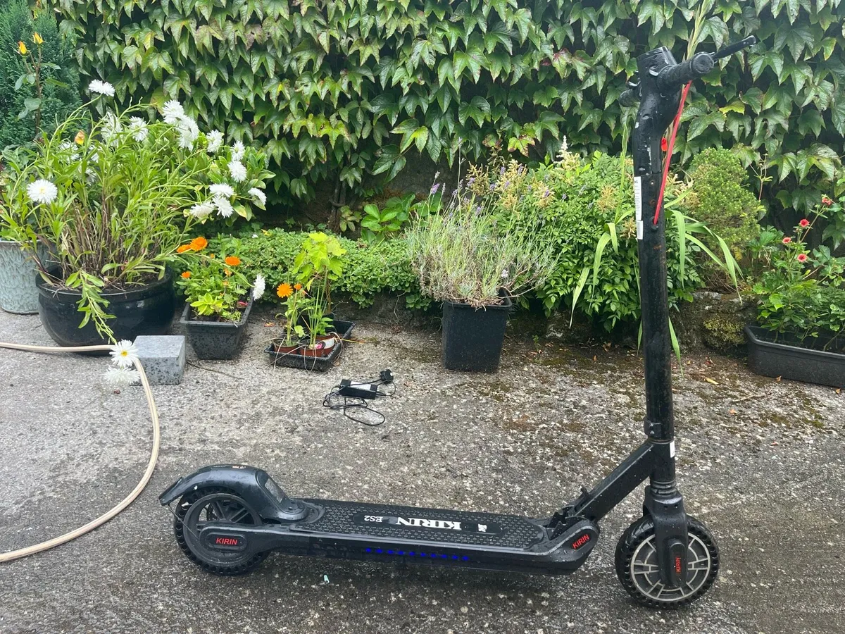 Kirin ES2 electric scooter - Image 4