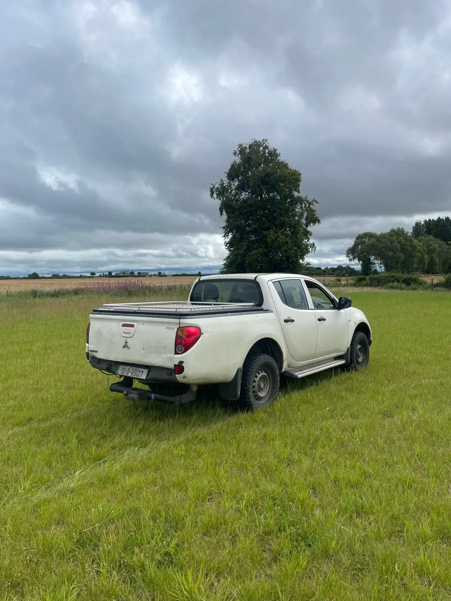 Mitsubishi l200 - Image 4