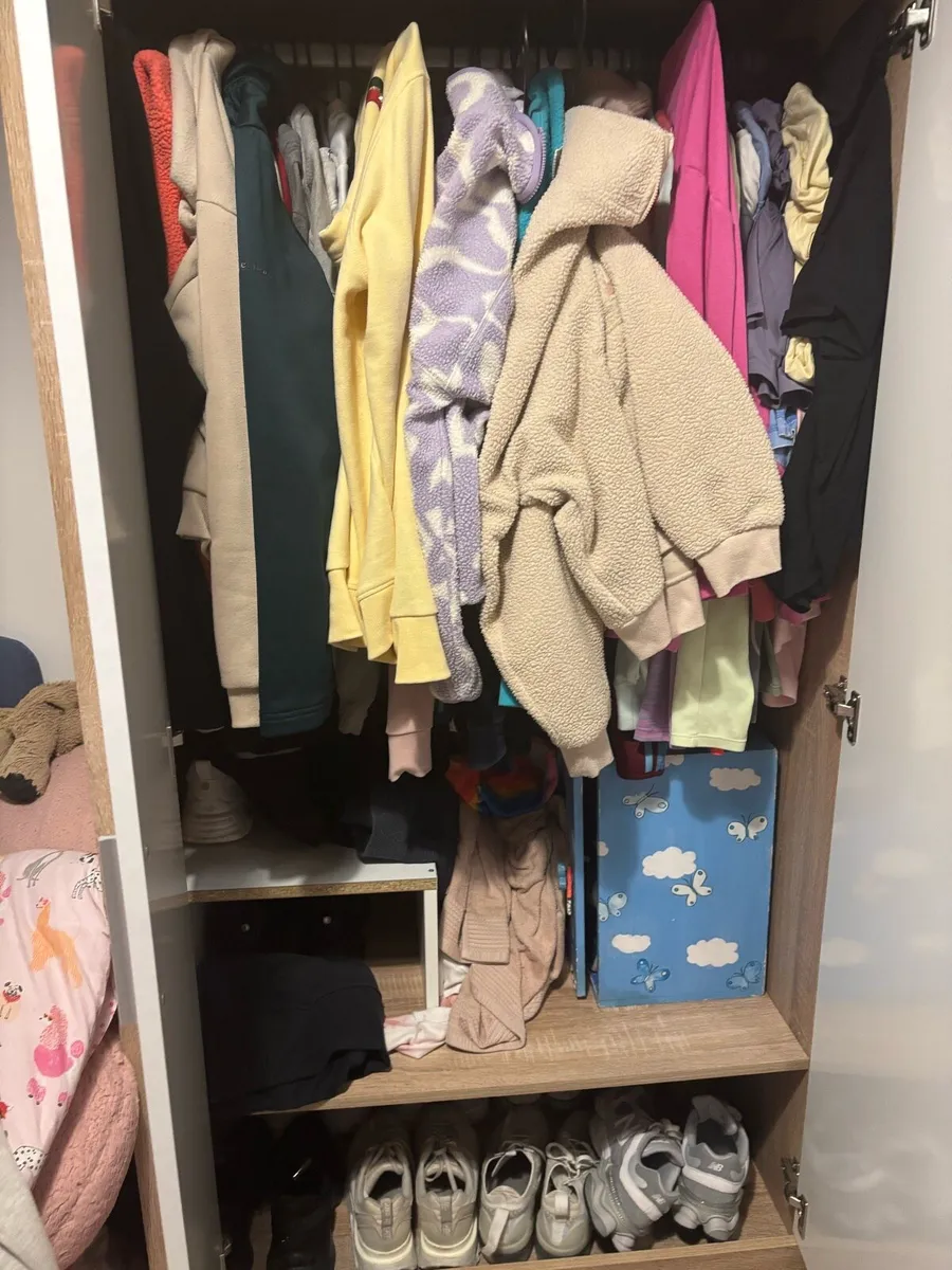 Wardrobe and desk - Image 3