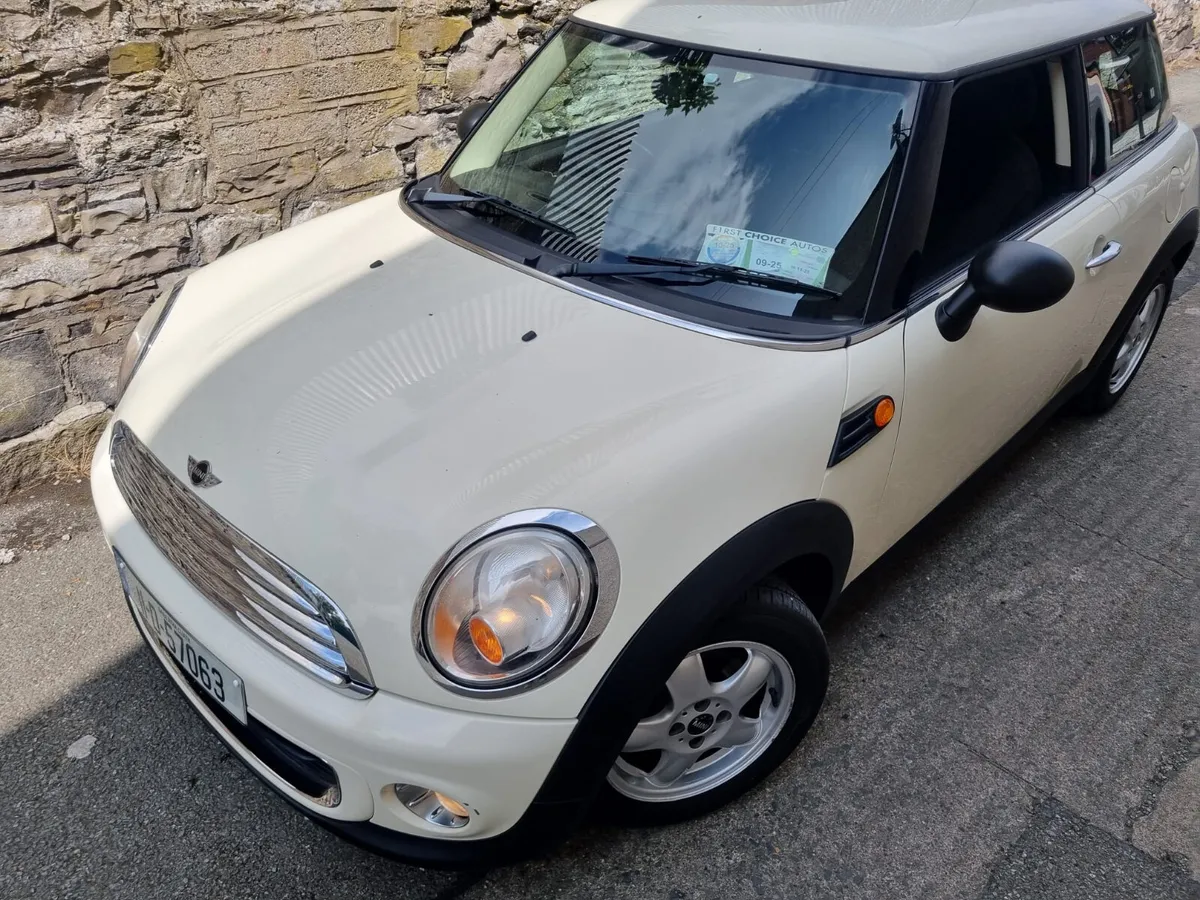 Mini One 2011 - Image 4