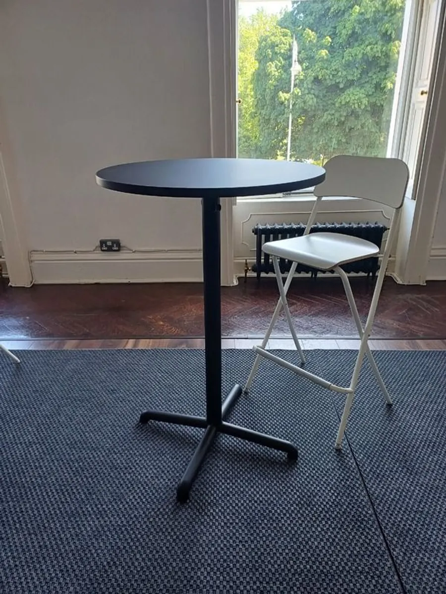 Bar Table & Chairs Set  Excellent Condition  D2 Area - Image 3