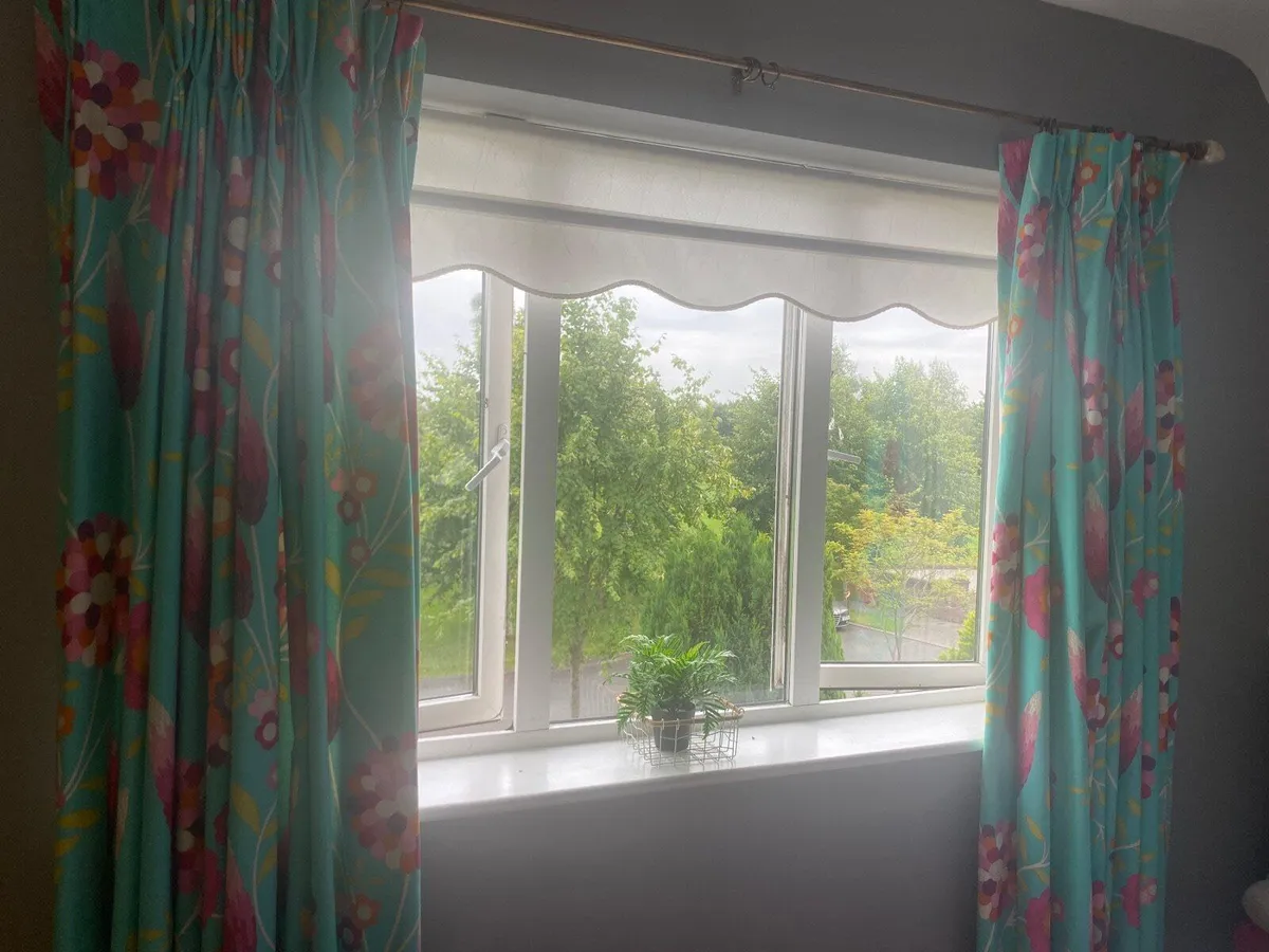 Curtains - Image 1