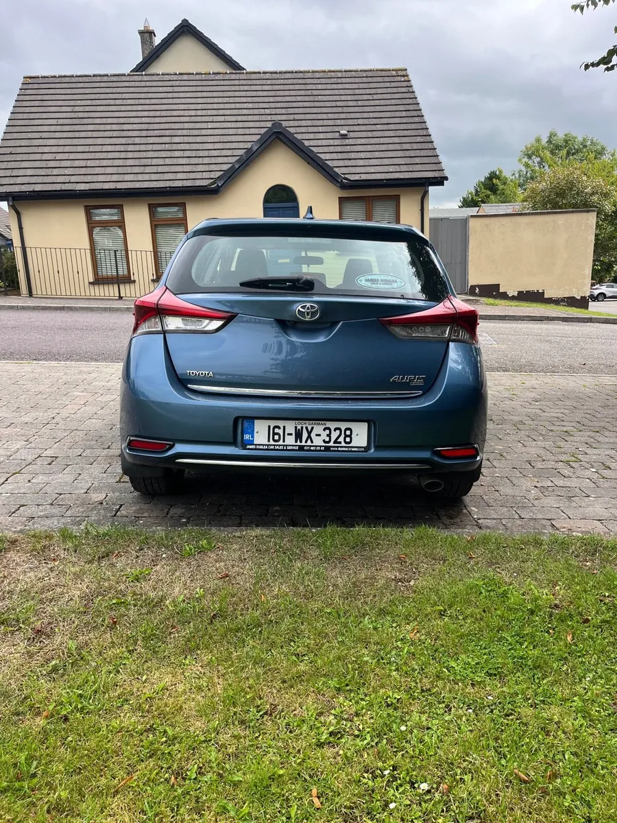 Toyota Auris 2016 - Image 4