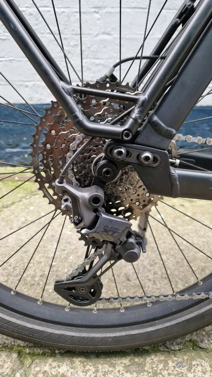 R&M Charger4 Touring eBike - Image 3