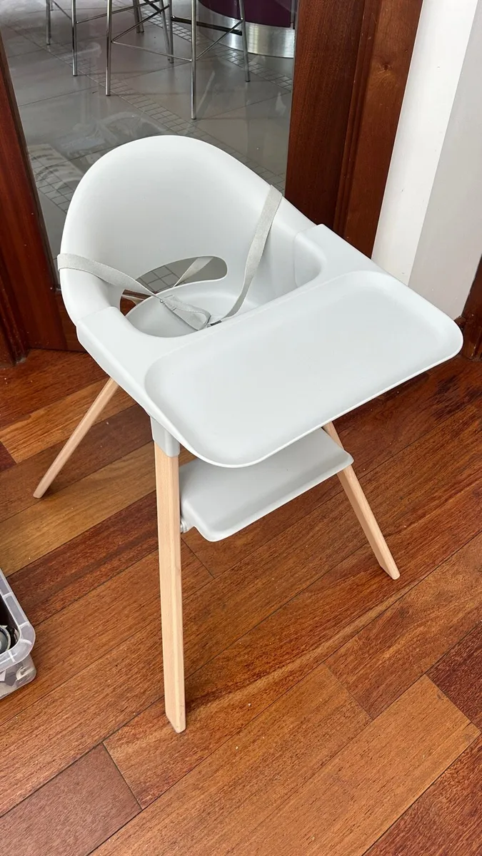 High chair - Image 3