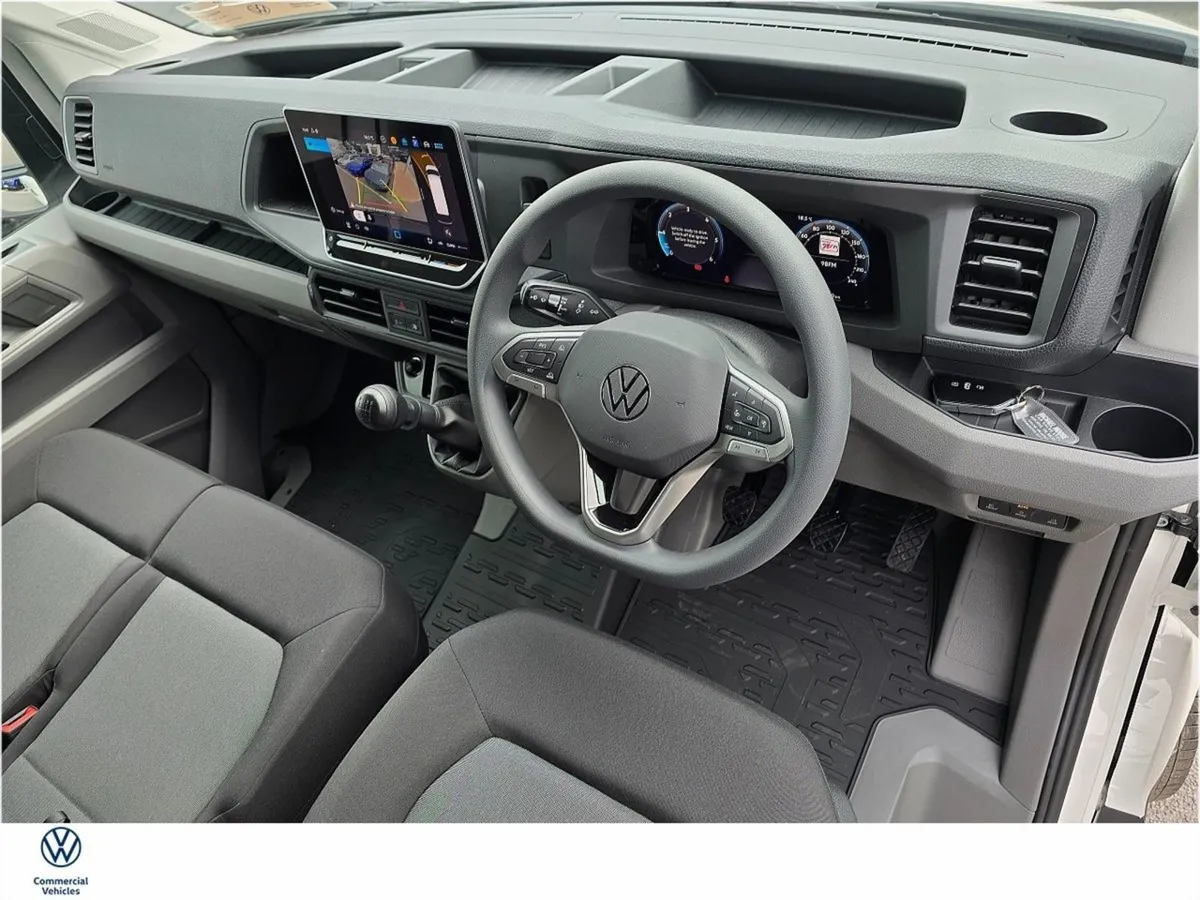 Volkswagen Crafter Crafter 30 MWB 140BHP M6F - Image 2