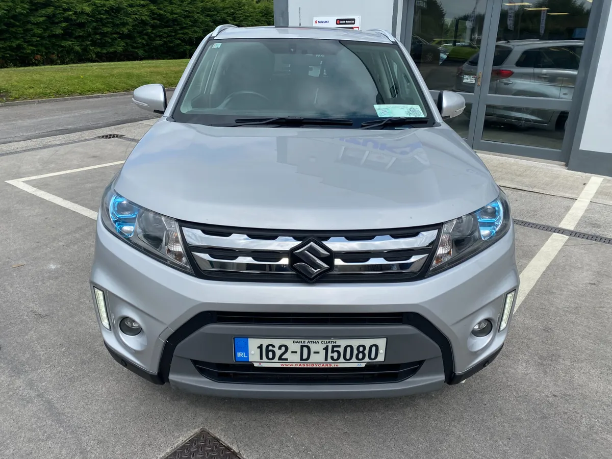 2016, Suzuki Vitara GLX. **4X4*AUTO** - Image 2