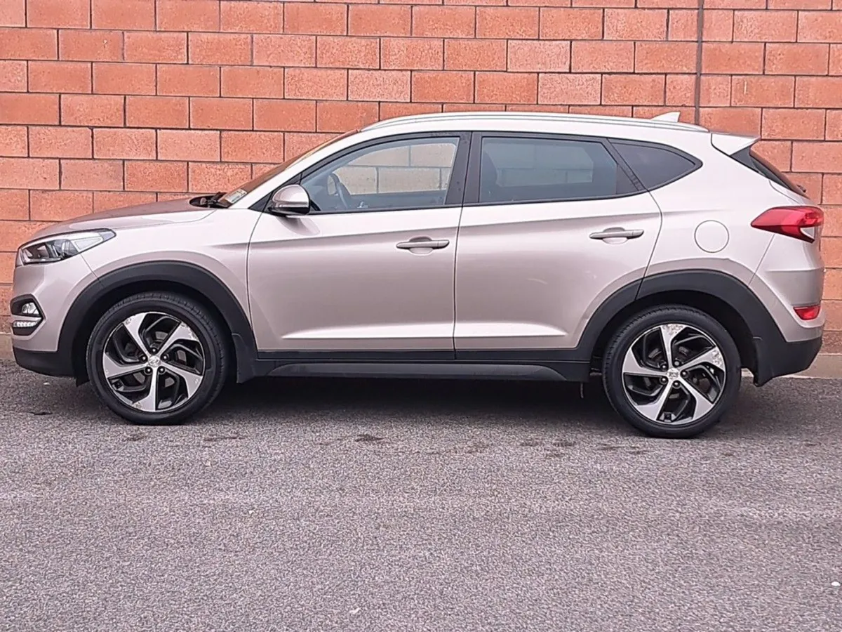 Hyundai Tucson Executive SE - Image 3