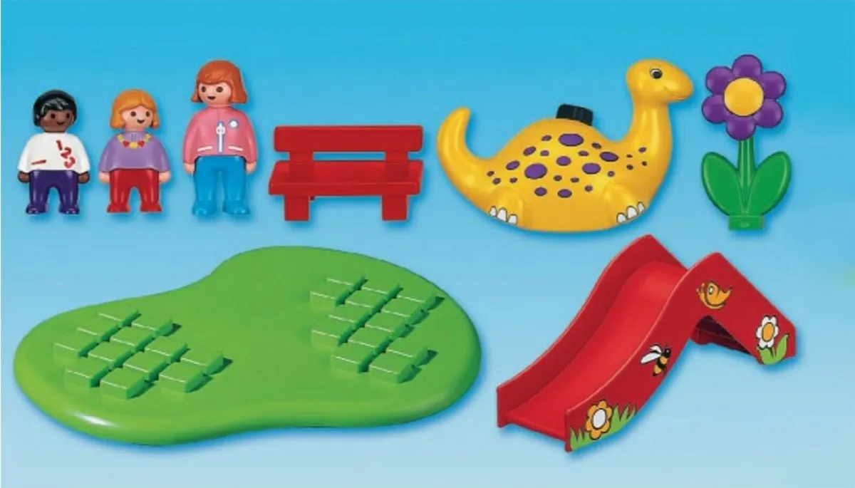 Playmobil 6748 Children's Playground Playset - Image 4