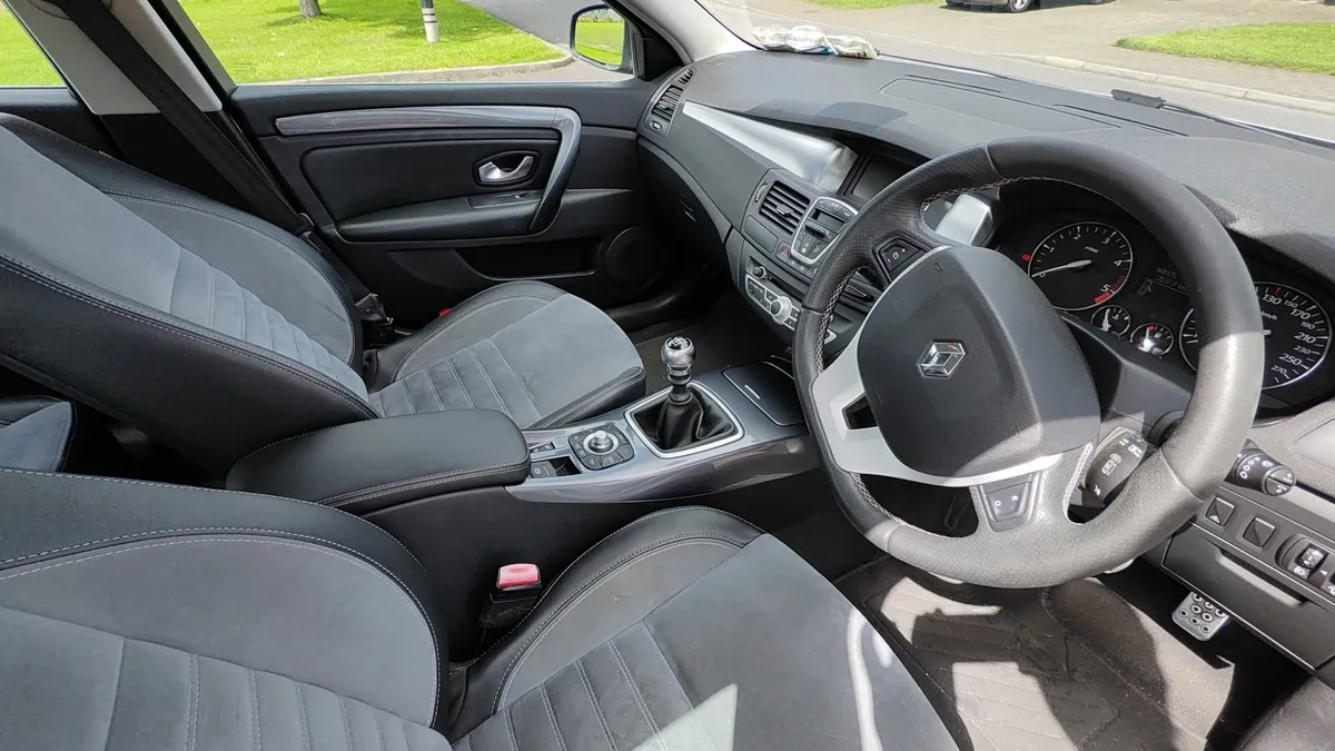 2010 Renault Laguna 1.5dci NCT 02/26 - Image 4