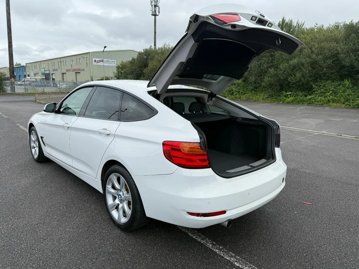 151 BMW 318  F34 D SE GRAND TOURISMO - Image 1