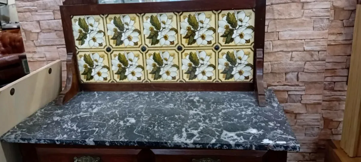 Edwardian Era Tiled Back Wash Stand - Image 2