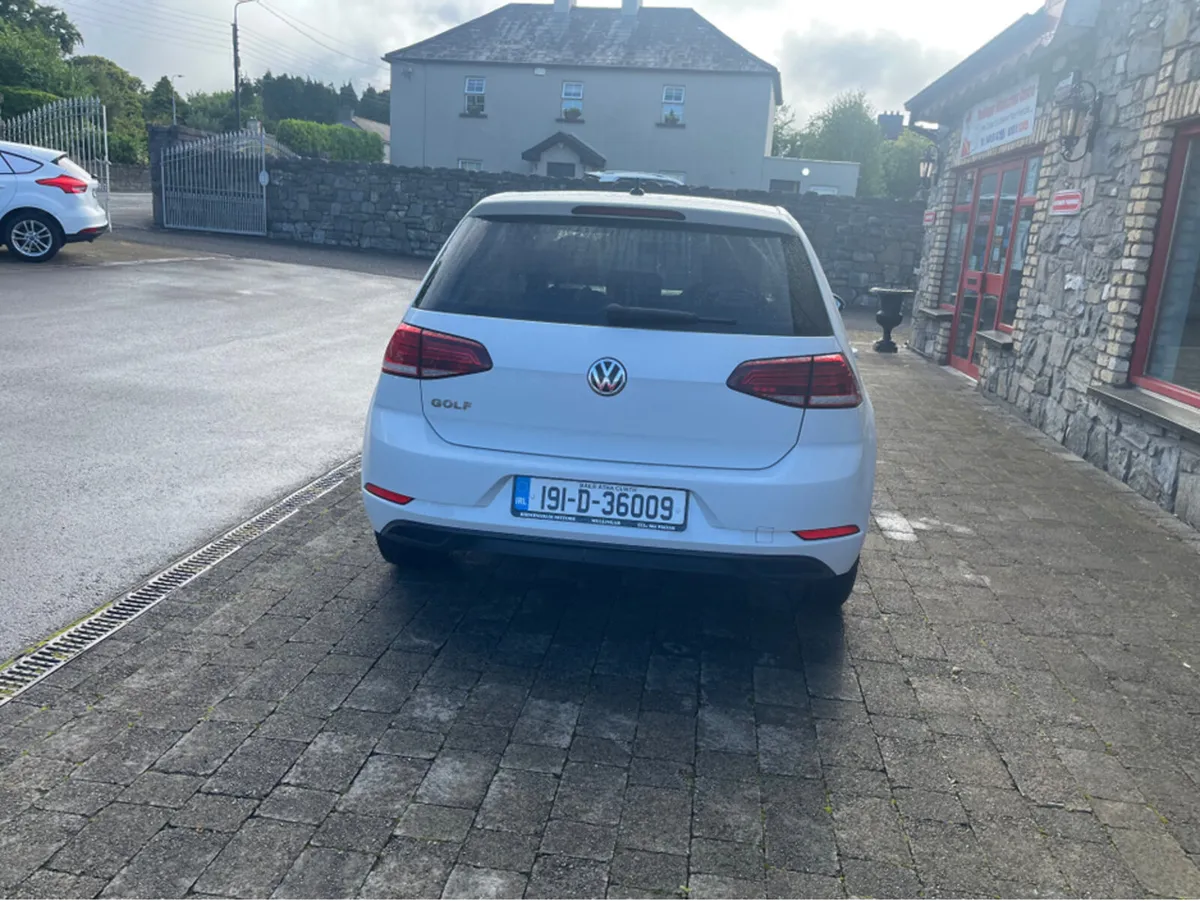Volkswagen Golf TRENDLINE 1.6 TDI MANUAL 5SPEED 5D - Image 3