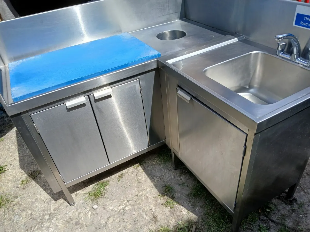 Staneless steel cabbinet  complete delivered - Image 4
