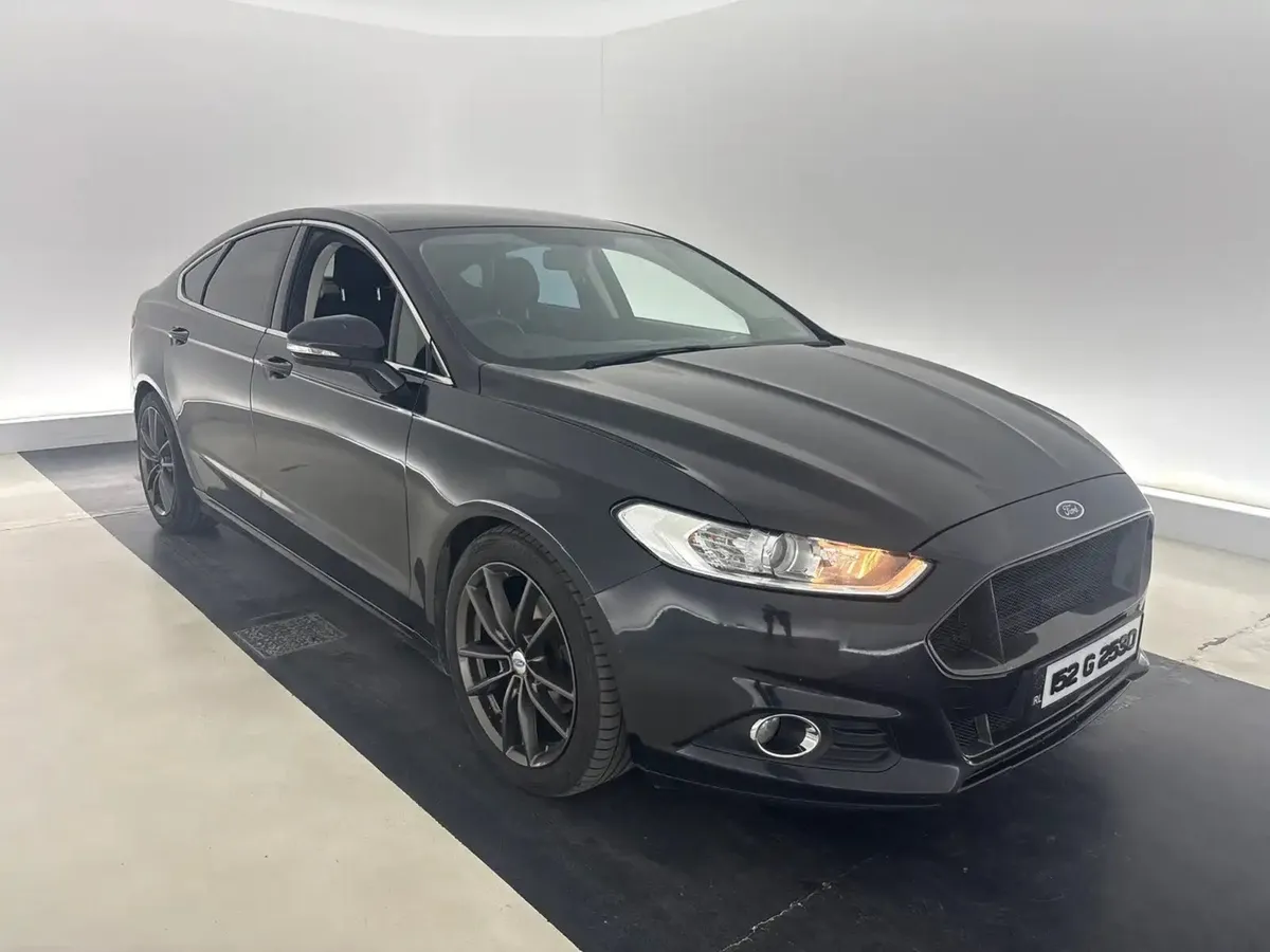2015 Ford Mondeo Zetec – NCT & Tax – €5,750 - Image 1