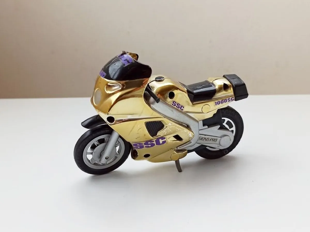Lanard 1000 SC pull string motorcycle toy   string needs attention - Image 1