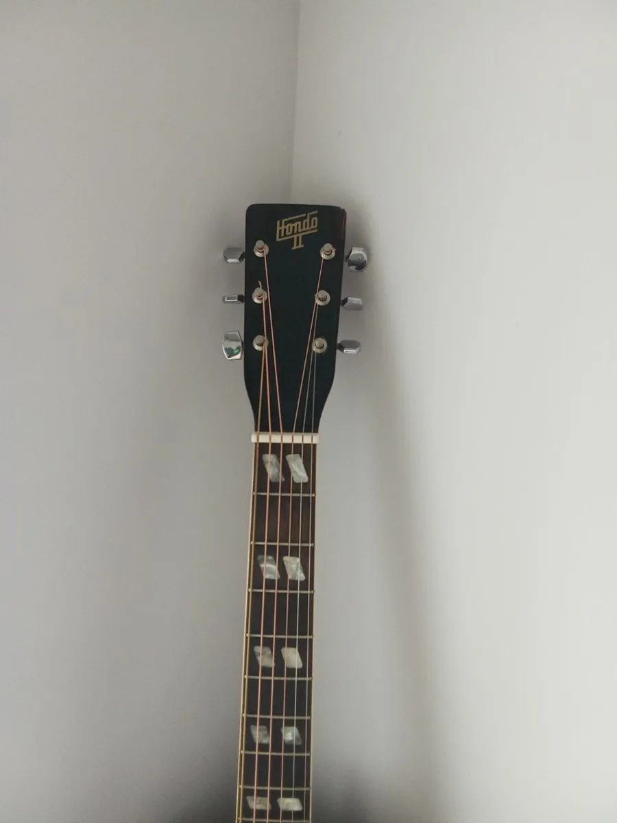 Acoustic Guitar - Image 3