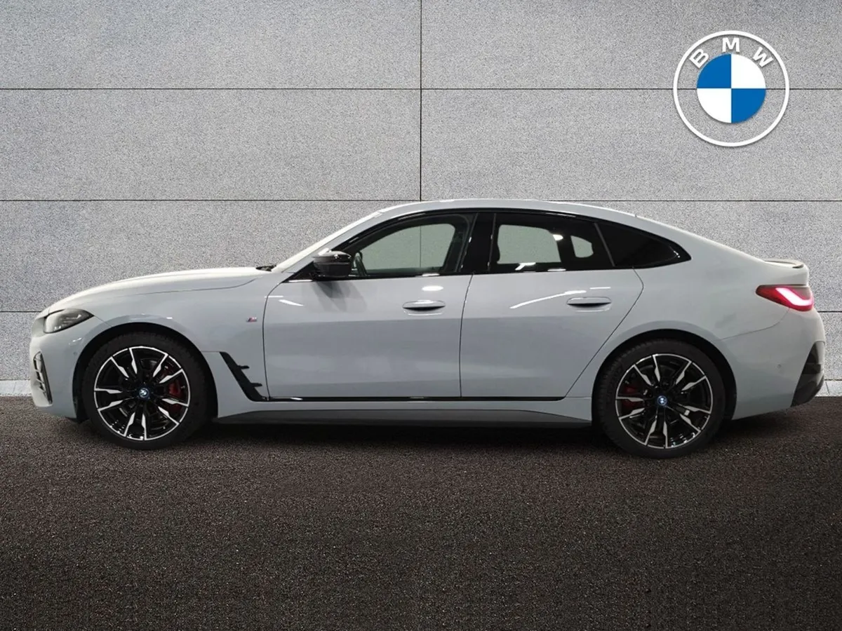 BMW i4 M50 - Image 3