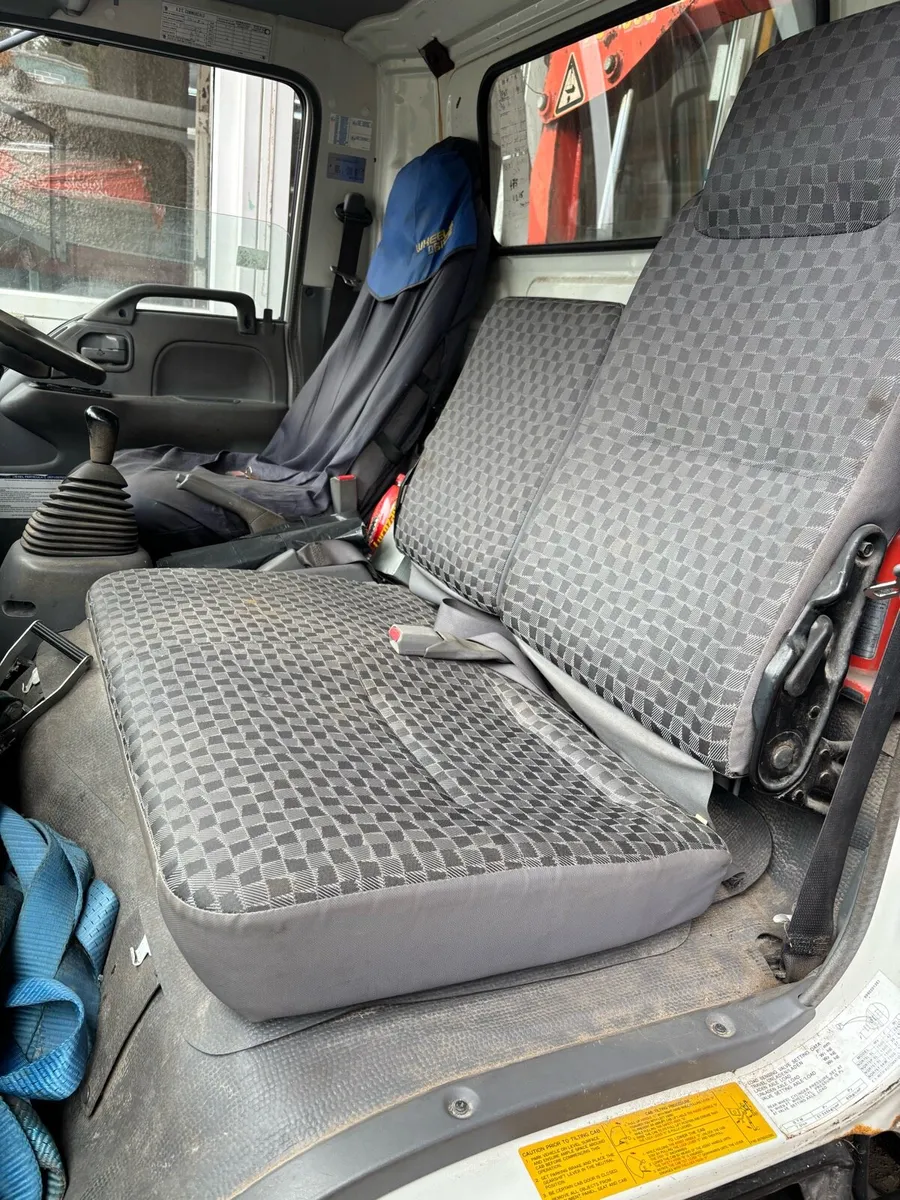 7.5 ton isuzu beaver tail - Image 2
