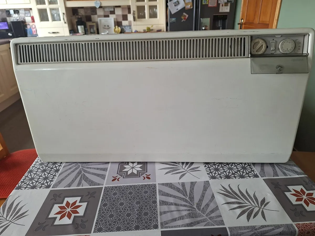 Dimplex storage heater - Image 4