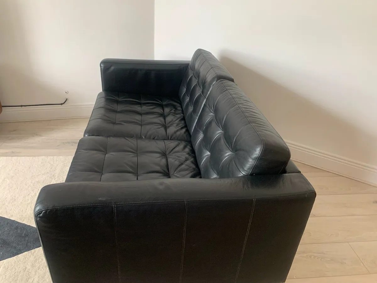 Couch - Image 3