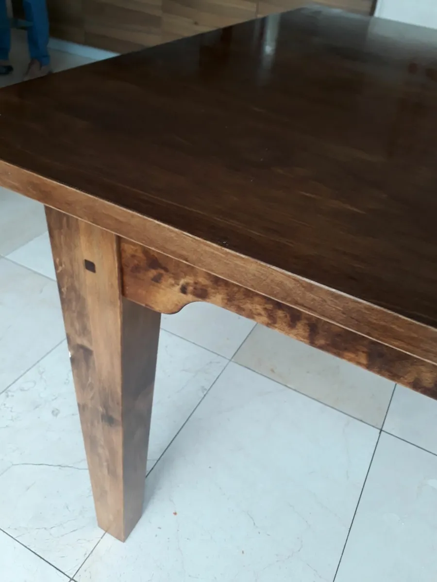 Laura Ashley Garrat ending dining table - Image 4