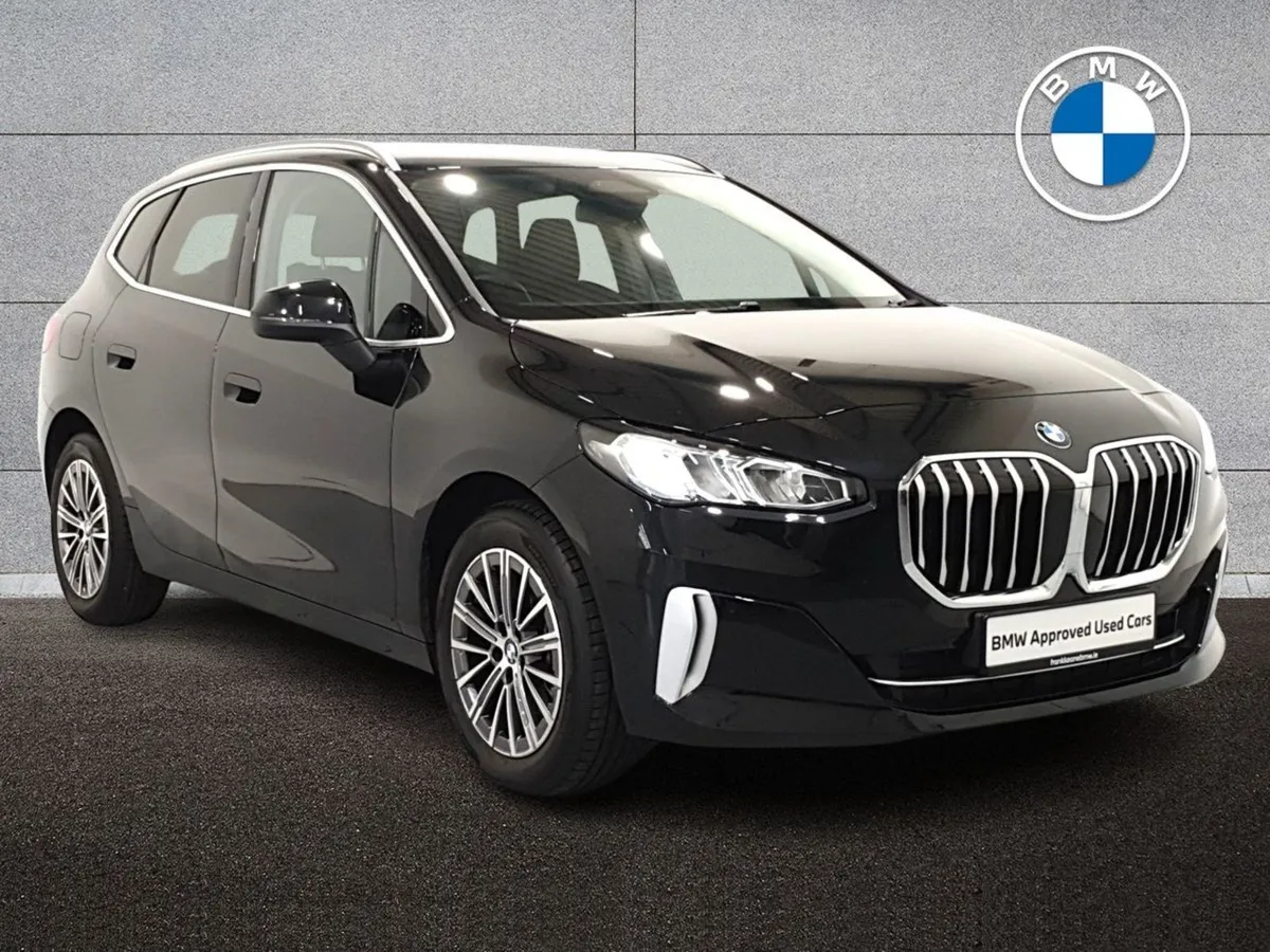BMW 2 Series Active Tourer 218d Luxury Active Tou - Image 1