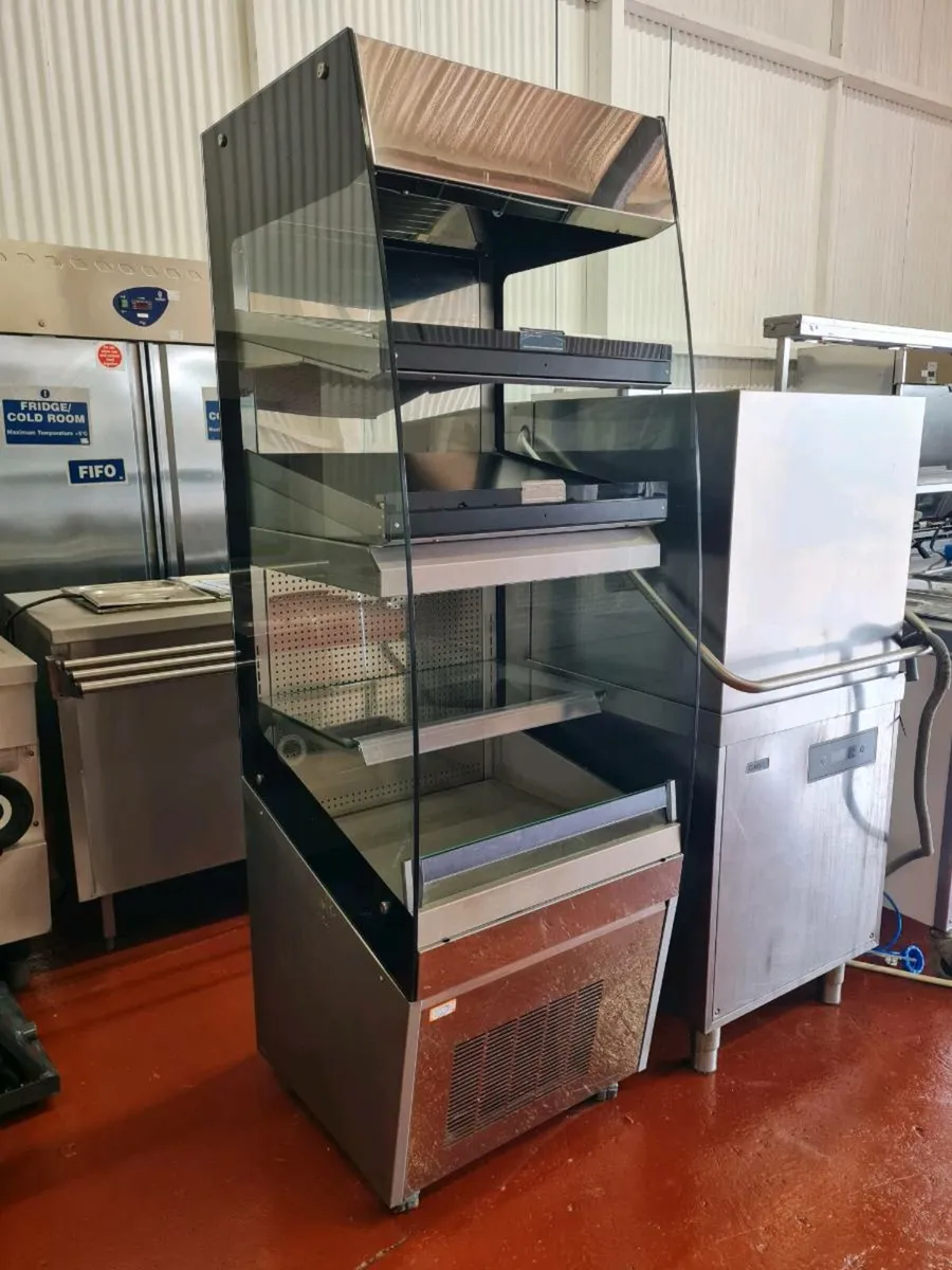 Counterline ECHF - 600 Hot and Cold Grab and Go - Image 1