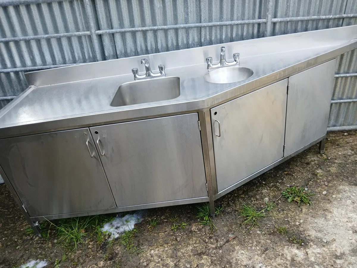 Stainless steel cabbinet complete delivered - Image 3