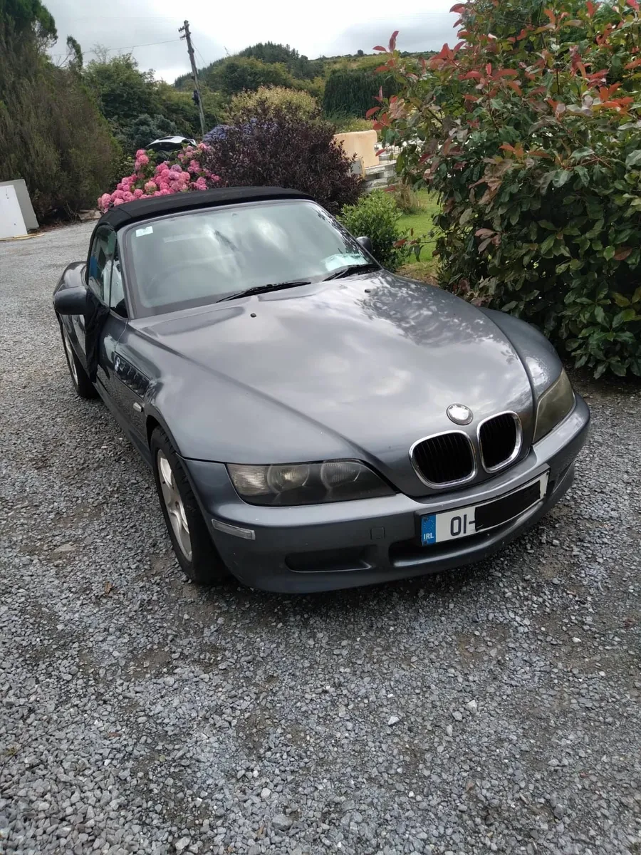 BMW Z3 2001 - Image 2