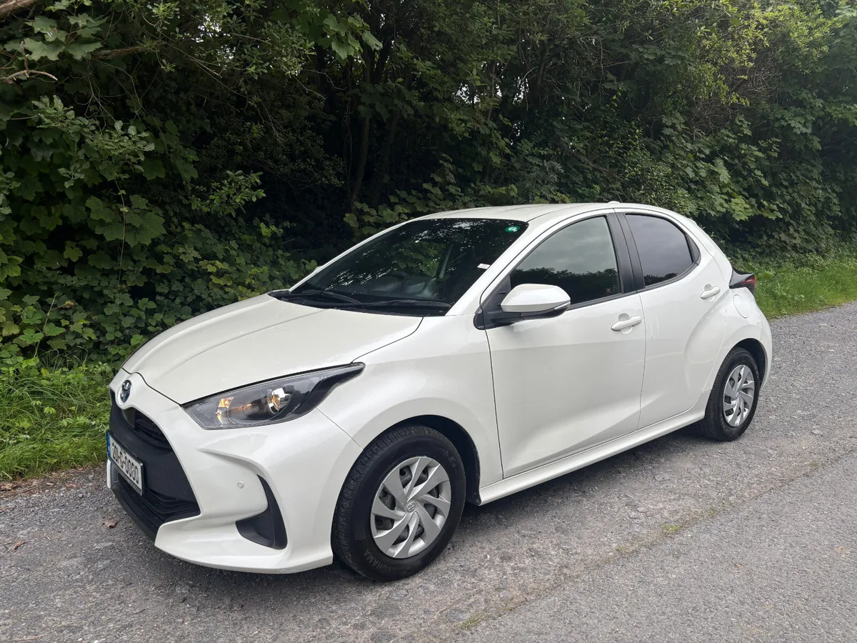 Toyota Yaris Hybrid 2020 - Image 4