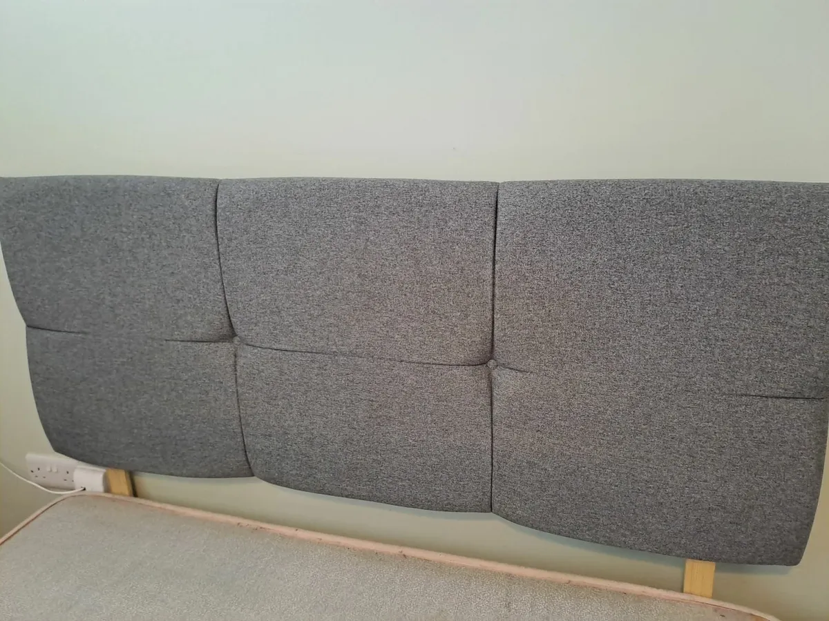 Headboard for king sized bed - Image 2