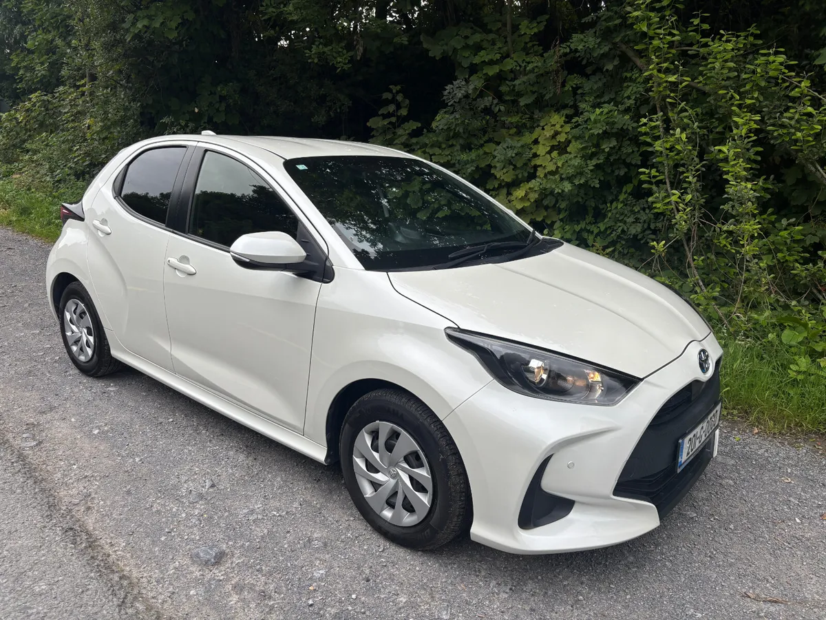 Toyota Yaris Hybrid 2020 - Image 1