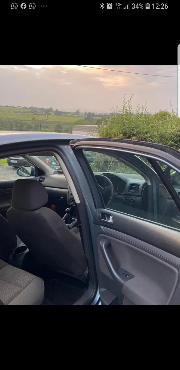 Volkswagen Jetta 2008 - Image 2