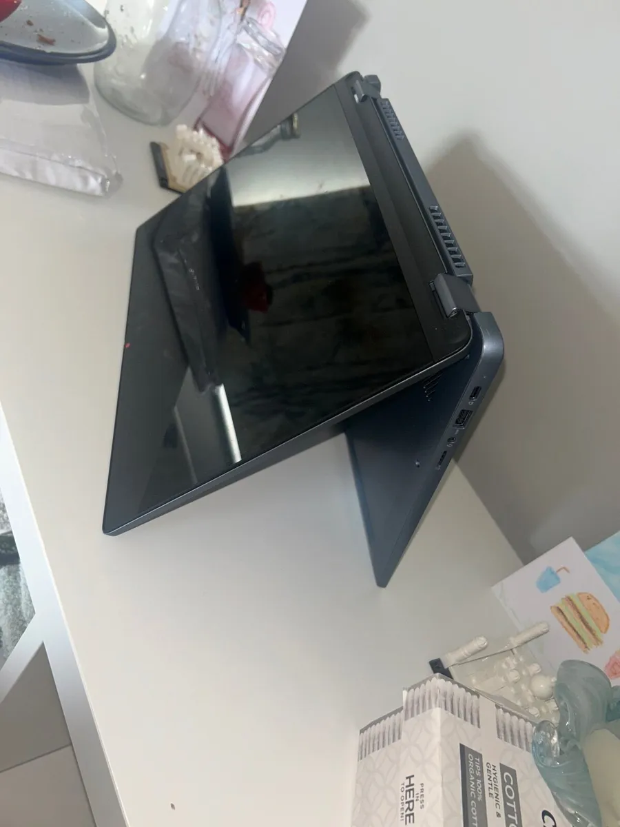 Lenovo ideapad flex 5- 2 in 1 chromebook plus - Image 3