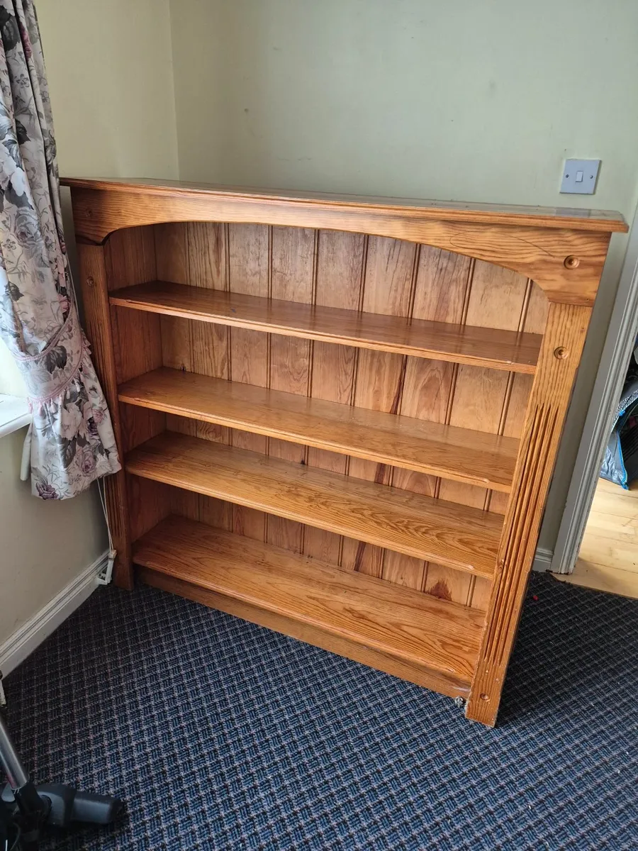 FREE STANDING PITCH PINE  BOOK CASE - Image 4