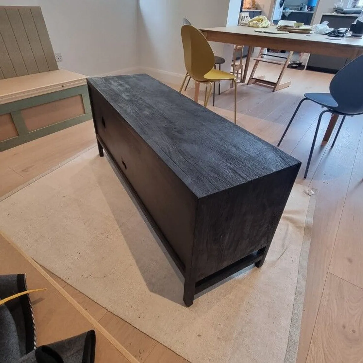 TV cabinet - Image 2
